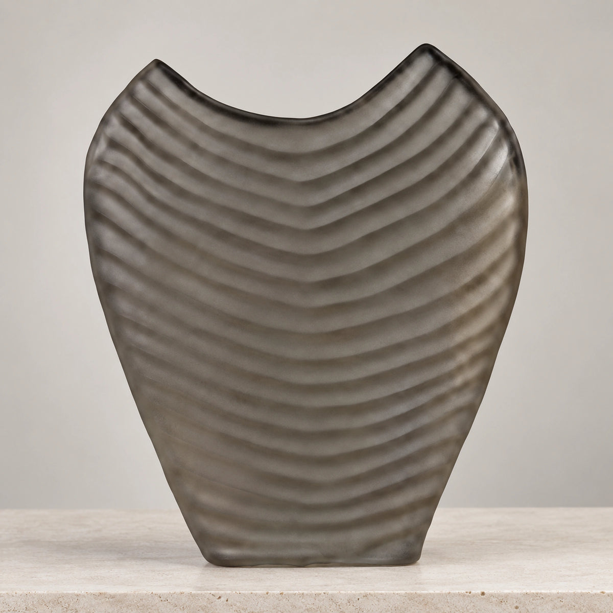 Çizgili Gri Yassı Polyresin Vazo – YZ04645GG-2