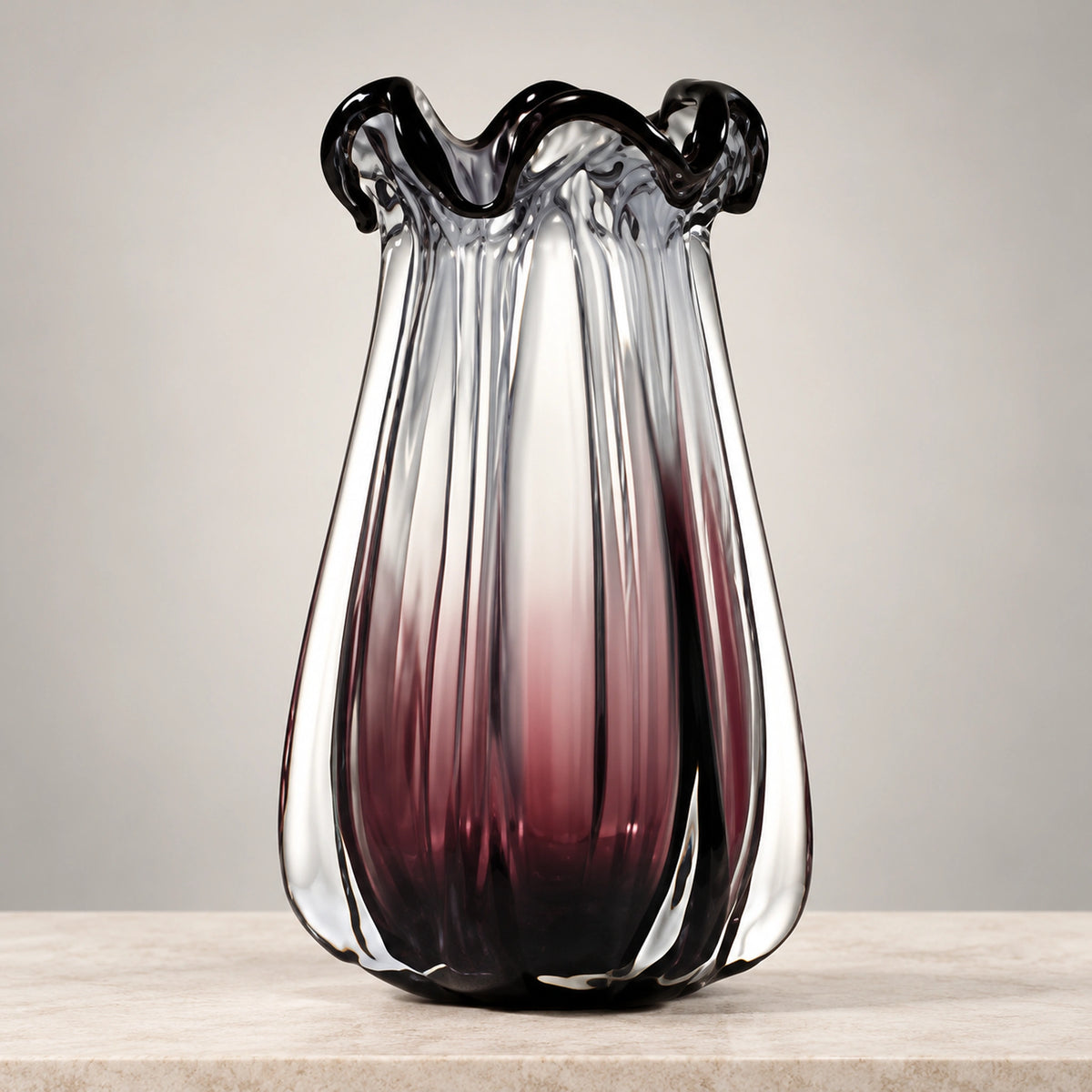 Küçük Mürdüm Dalgalı Ağızlı Dilimli Cam Vazo