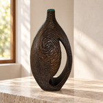 Spiral Desenli Oyuklu Geniş Polyresin Vazo